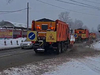 МУП «ЖЭК» в усиленном режиме продолжает уборку улиц города от снега и льда